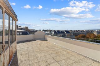 luxury apartment 6 Rooms for sale on PARIS (75016)