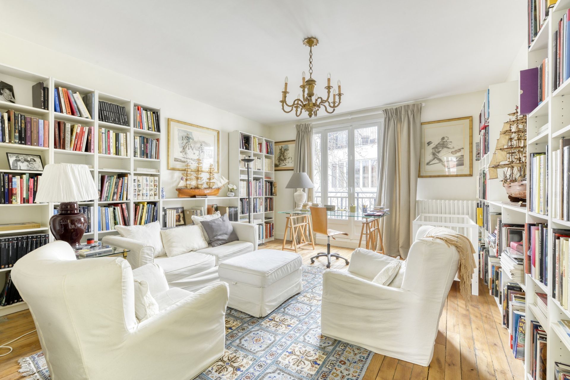 luxury house 9 Rooms for sale on NEUILLY SUR SEINE (92200)