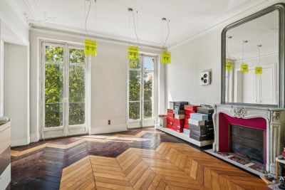 Vente Appartement de luxe Paris 10 4 Pièces 149 m²