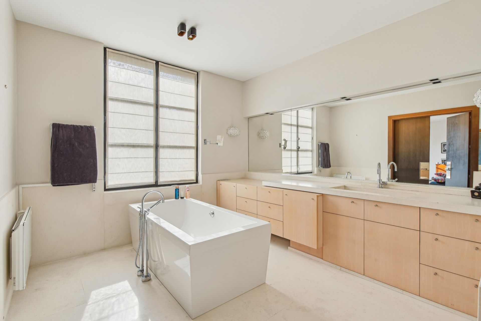 luxury house 10 Rooms for sale on NEUILLY SUR SEINE (92200)