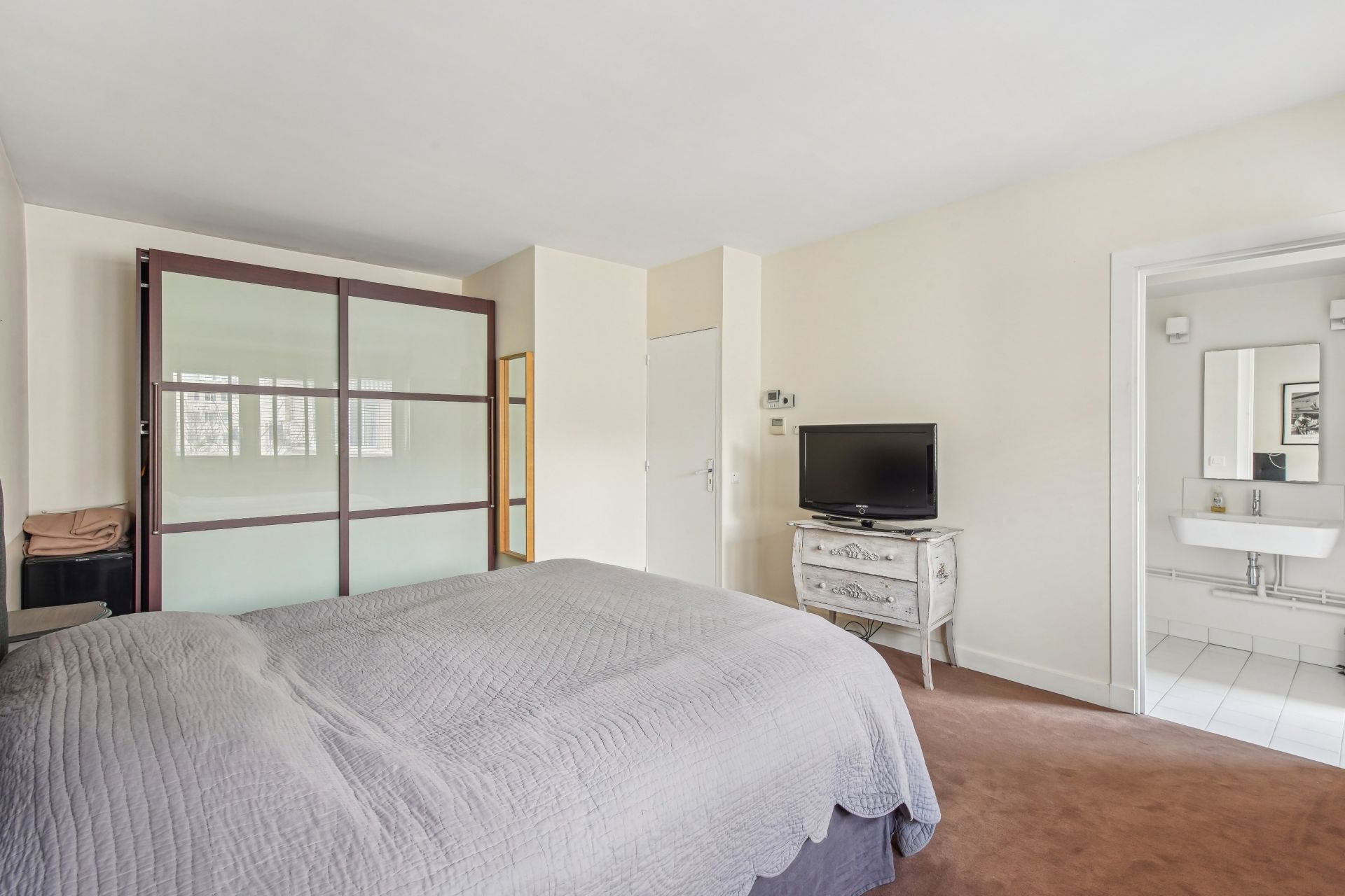 luxury house 10 Rooms for sale on NEUILLY SUR SEINE (92200)