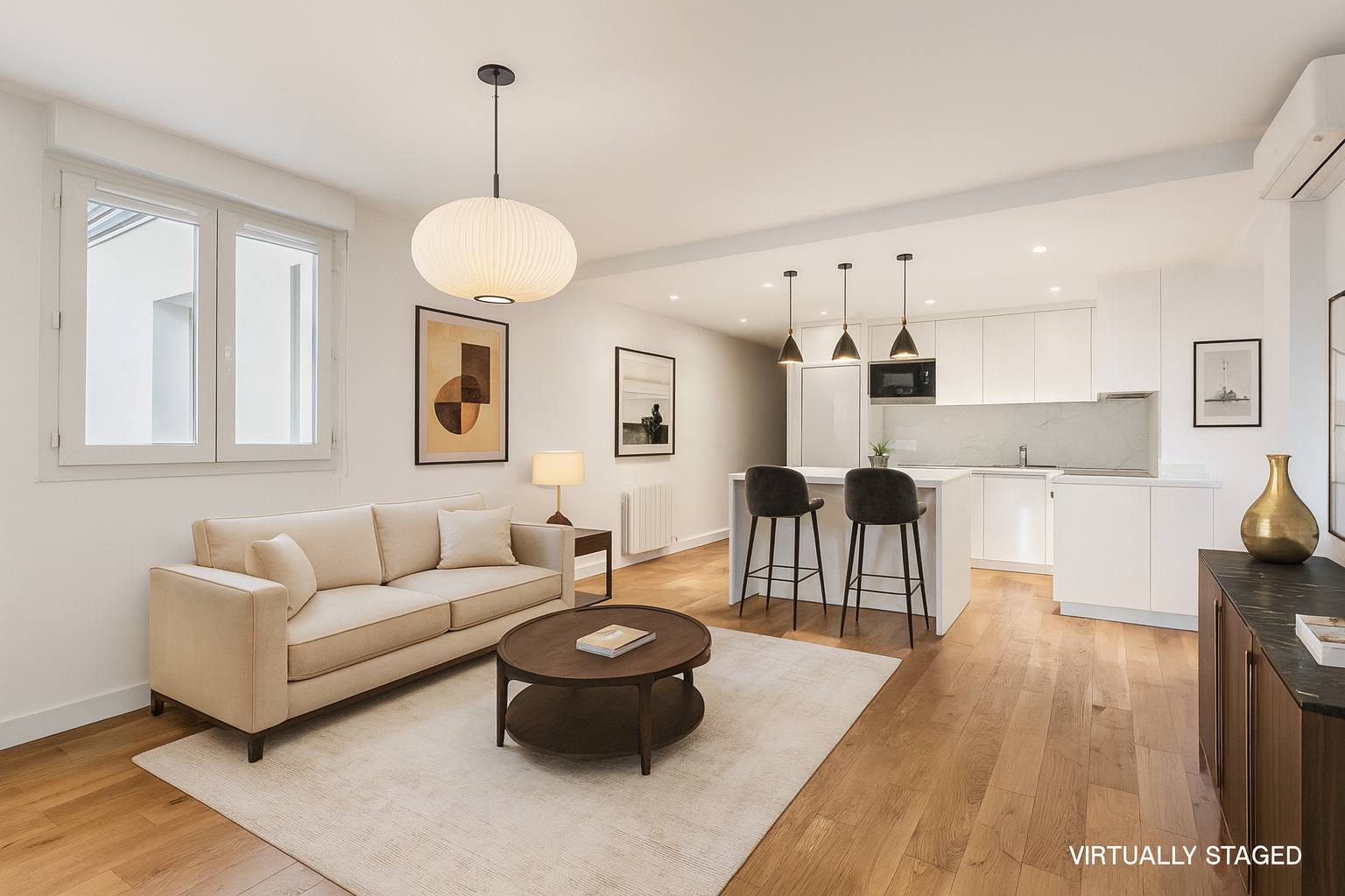 luxury apartment 3 Rooms for sale on PARIS (75001)