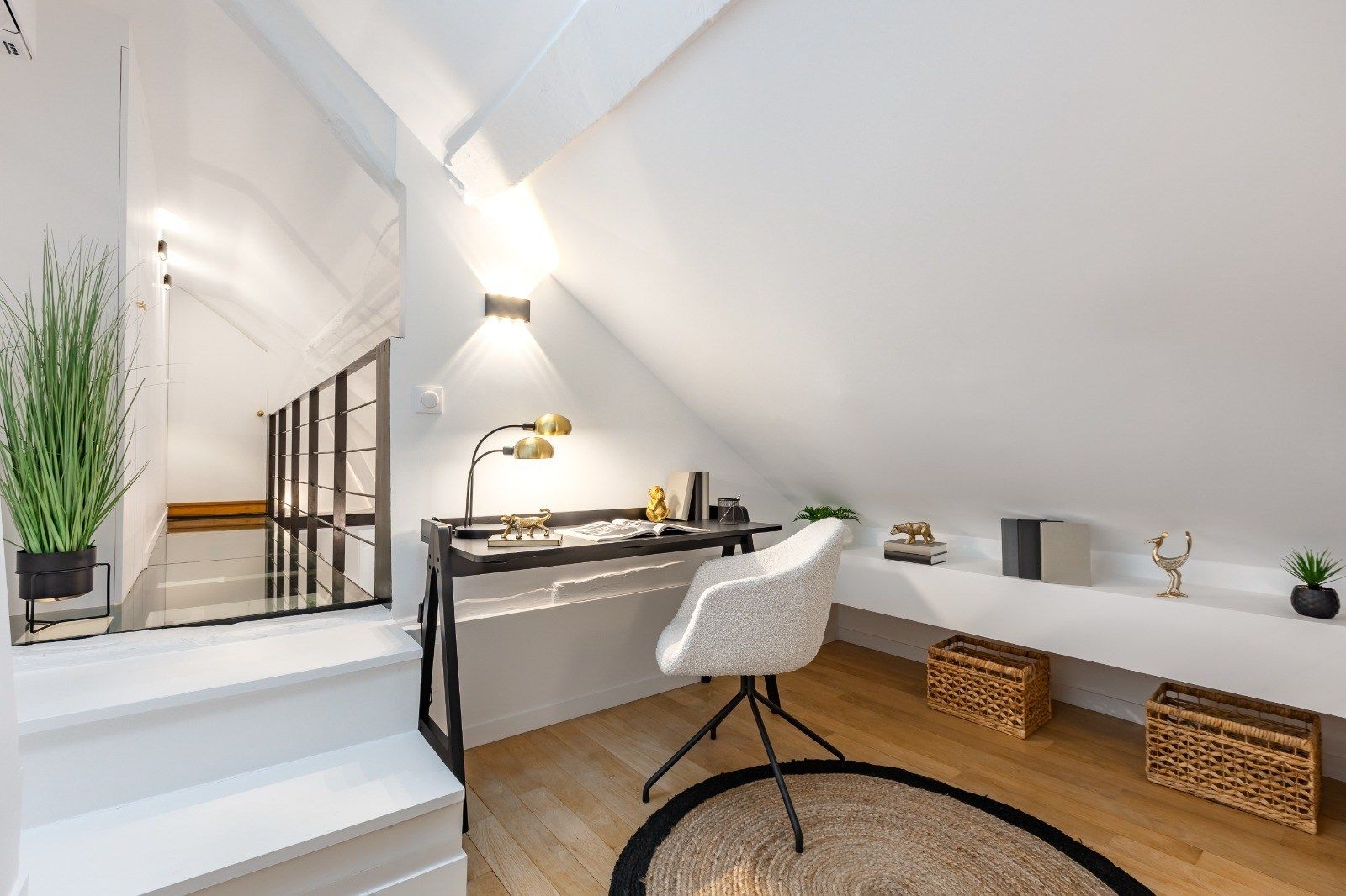 luxury apartment 3 Rooms for sale on PARIS (75007)