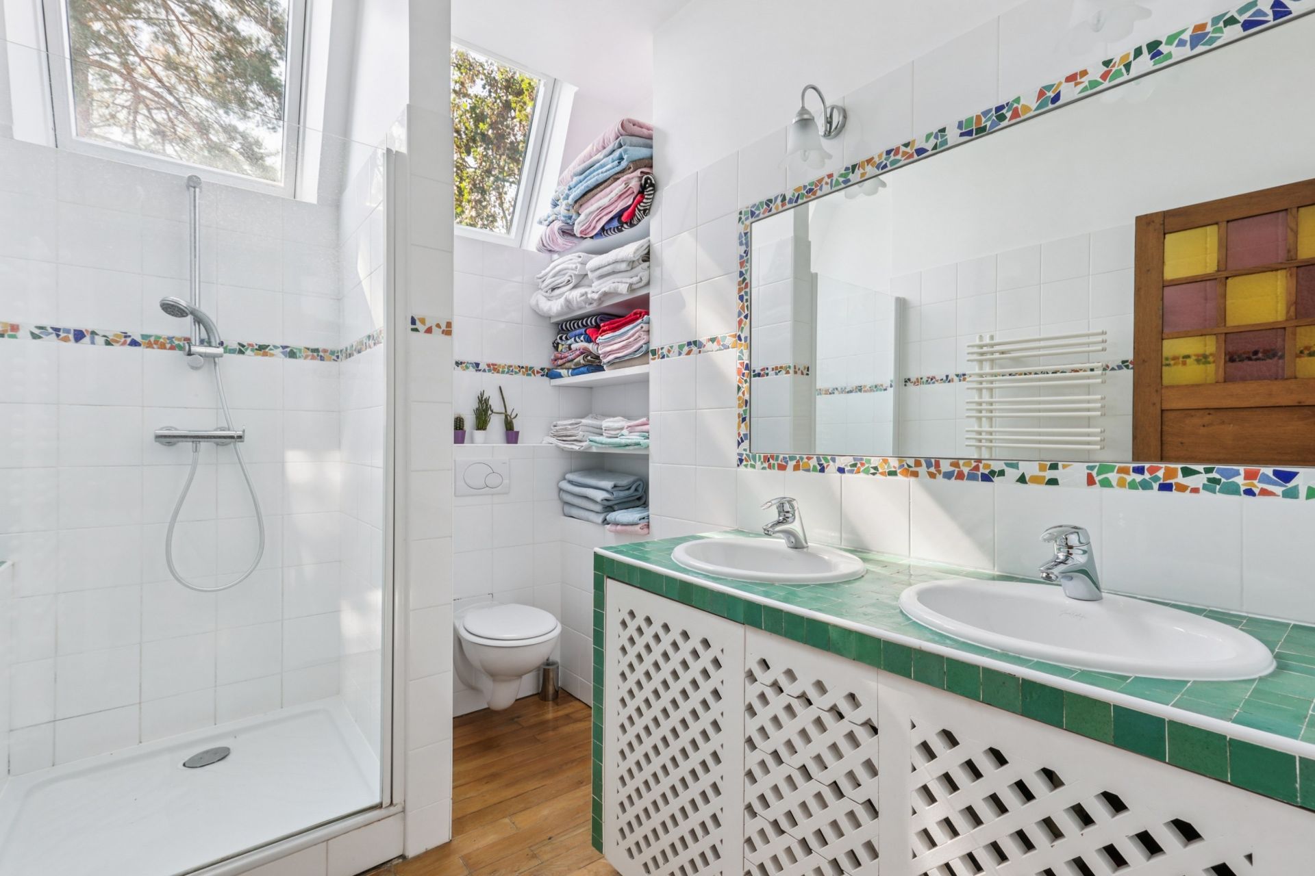 luxury house 10 Rooms for sale on LA CELLE ST CLOUD (78170)