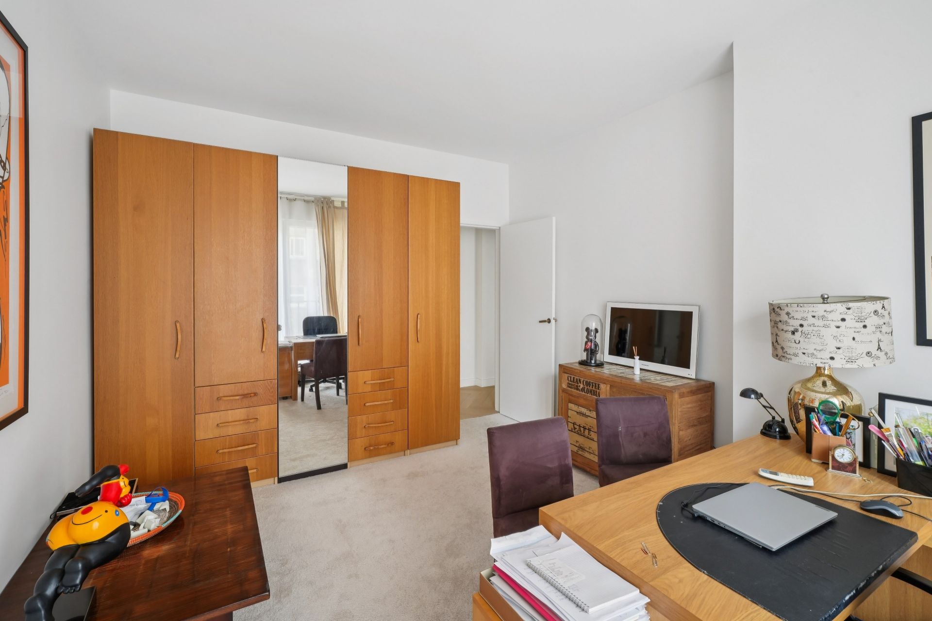 luxury apartment 4 Rooms for sale on PARIS (75016)