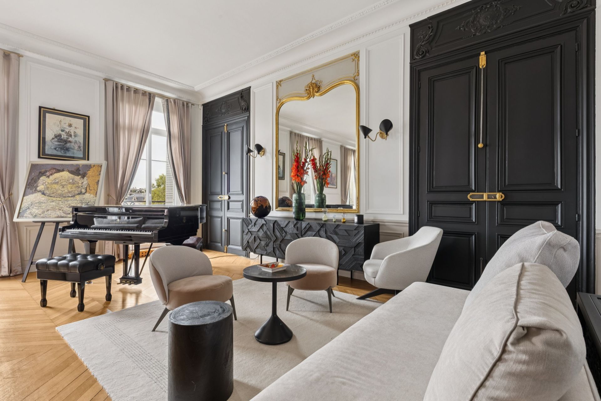 luxury apartment 7 Rooms for sale on PARIS (75016)