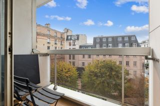 luxury apartment 1 room for sale on NEUILLY SUR SEINE (92200)