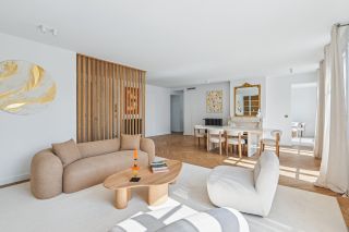 luxury apartment 5 Rooms for sale on PARIS (75016)