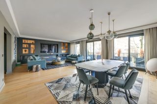 luxury apartment 5 Rooms for sale on PARIS (75016)