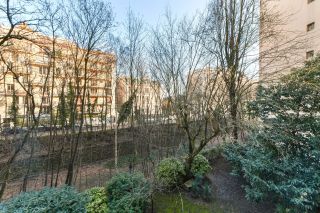 luxury apartment 5 Rooms for sale on PARIS (75016)