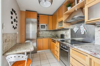 luxury apartment 6 Rooms for sale on PARIS (75020)