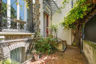 luxury house 7 Rooms for sale on LA GARENNE COLOMBES (92250)