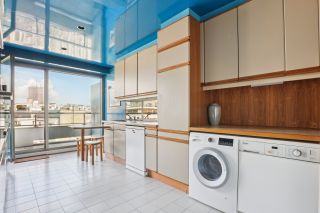 luxury apartment 4 Rooms for sale on PARIS (75116)