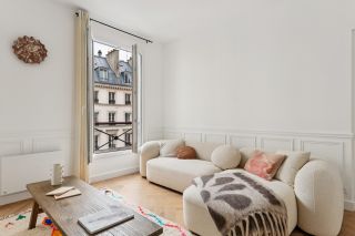 luxury apartment 5 Rooms for sale on PARIS (75009)