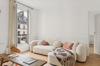 luxury apartment 5 Rooms for sale on PARIS (75009)