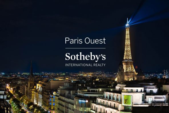 Sale Luxury house Neuilly-sur-Seine 9 Rooms 300 m²