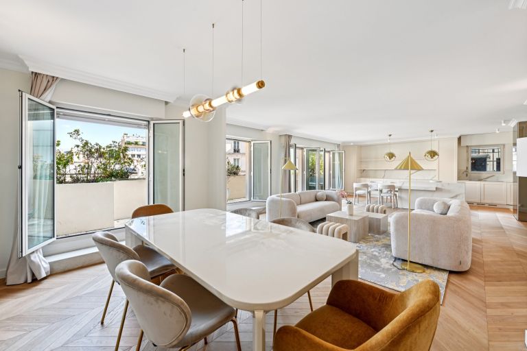 luxury apartment 4 Rooms for rent on PARIS (75016)