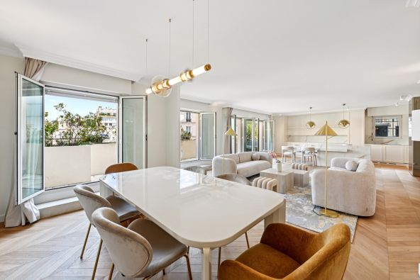 Rental Luxury apartment Paris 16 4 Rooms 200 m²