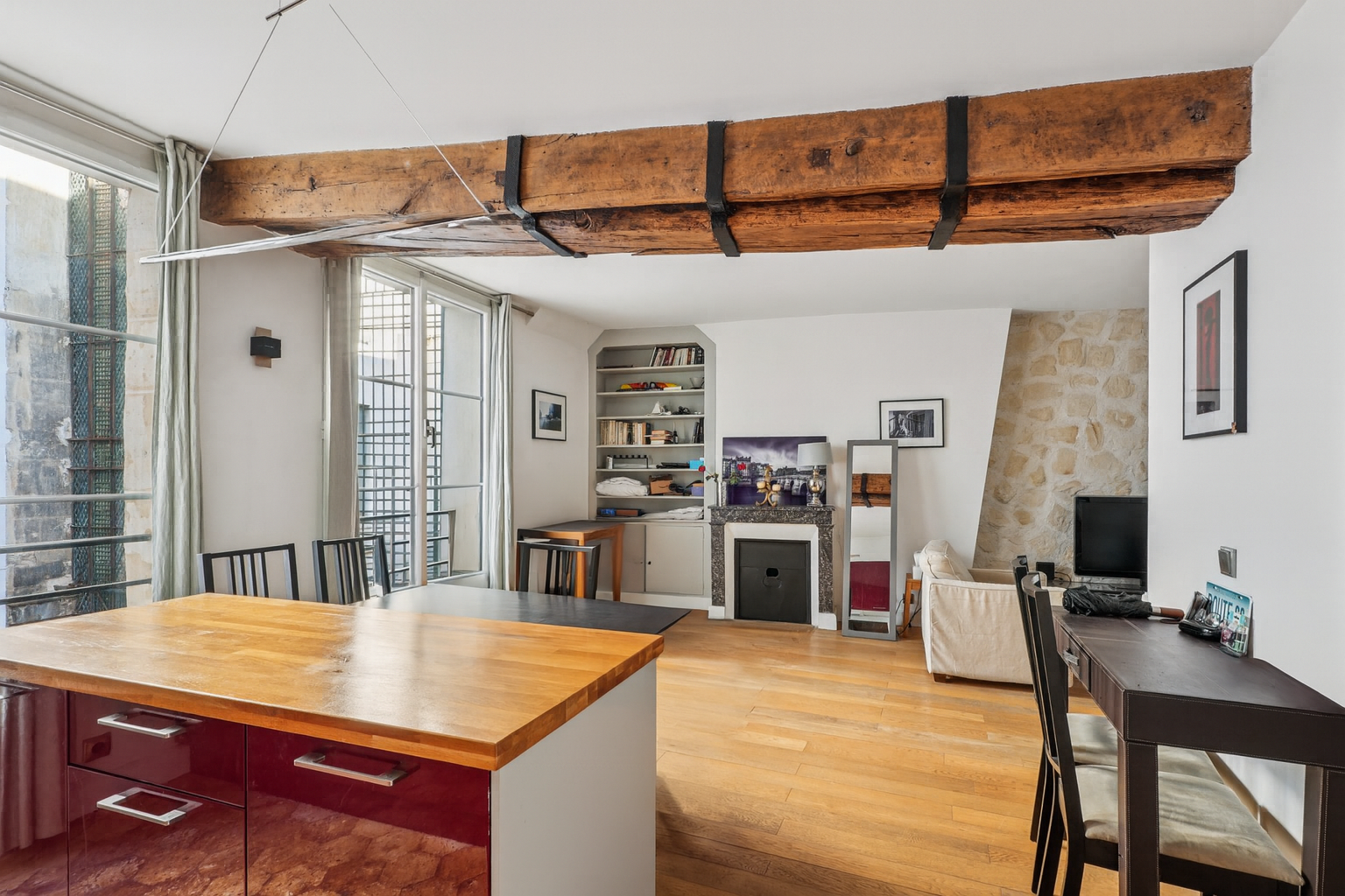 luxury apartment 2 Rooms for sale on PARIS (75006)