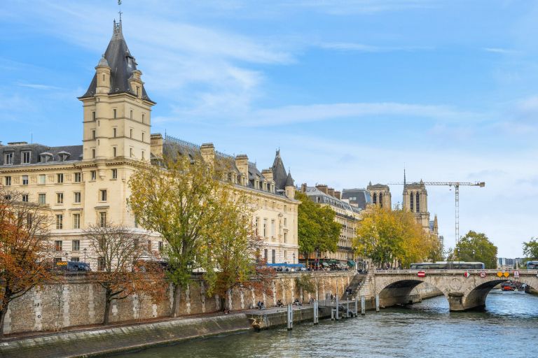 luxury apartment 2 Rooms for sale on PARIS (75006)