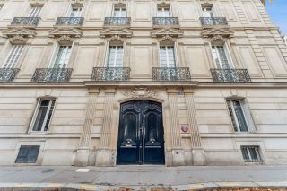 luxury apartment 2 Rooms for sale on PARIS (75016)