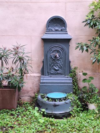 luxury apartment 5 Rooms for sale on PARIS (75008)