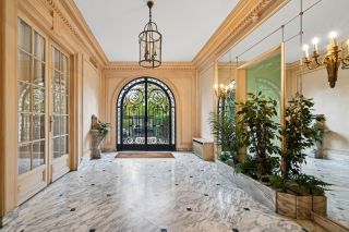 luxury apartment 7 Rooms for sale on PARIS (75116)