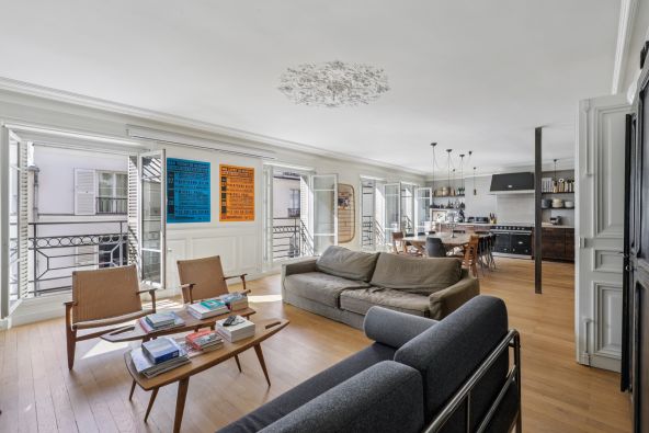 Vente Appartement de luxe Paris 10 5 Pièces 146.63 m²