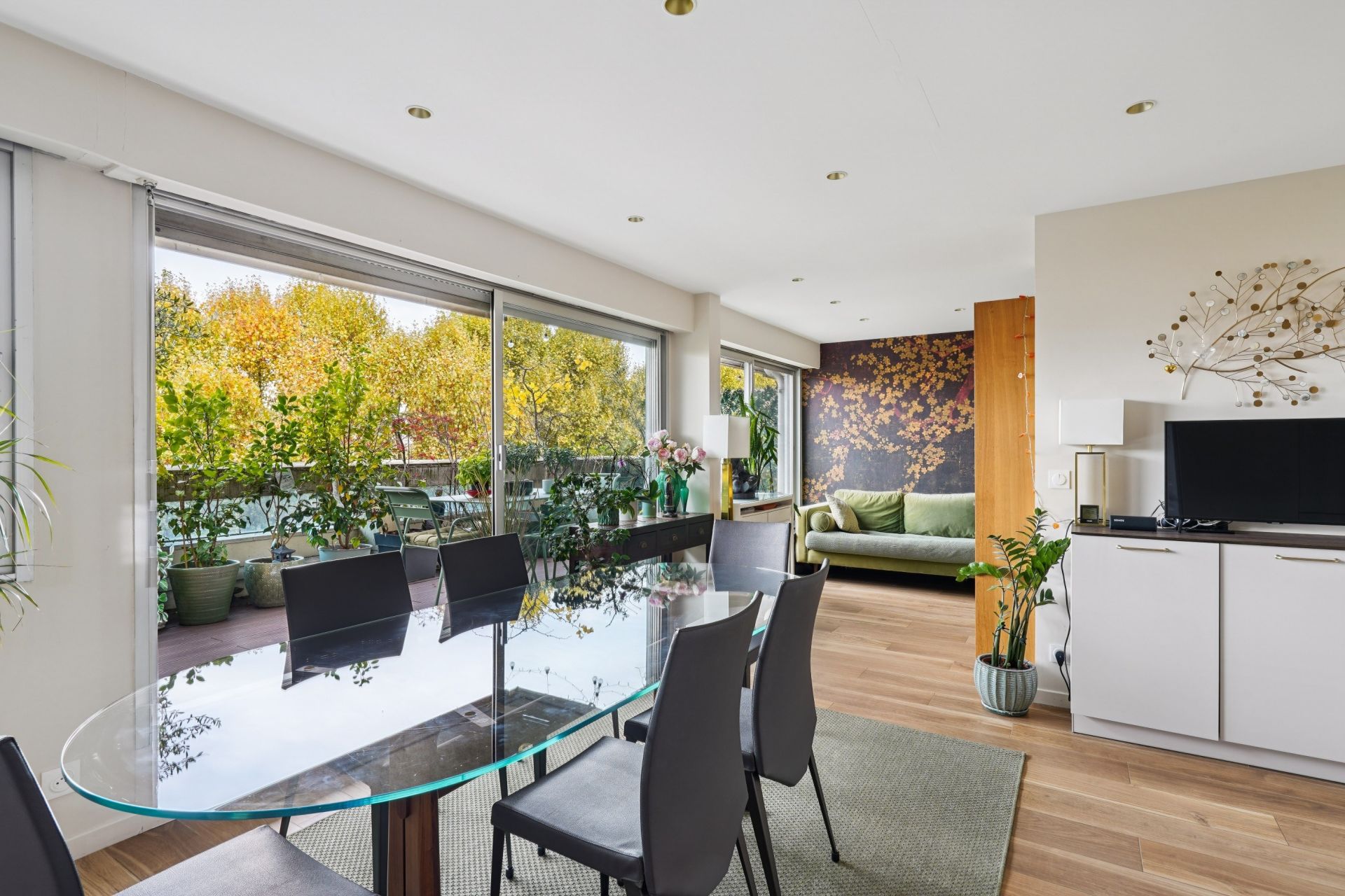 luxury apartment 3 Rooms for sale on NEUILLY SUR SEINE (92200)
