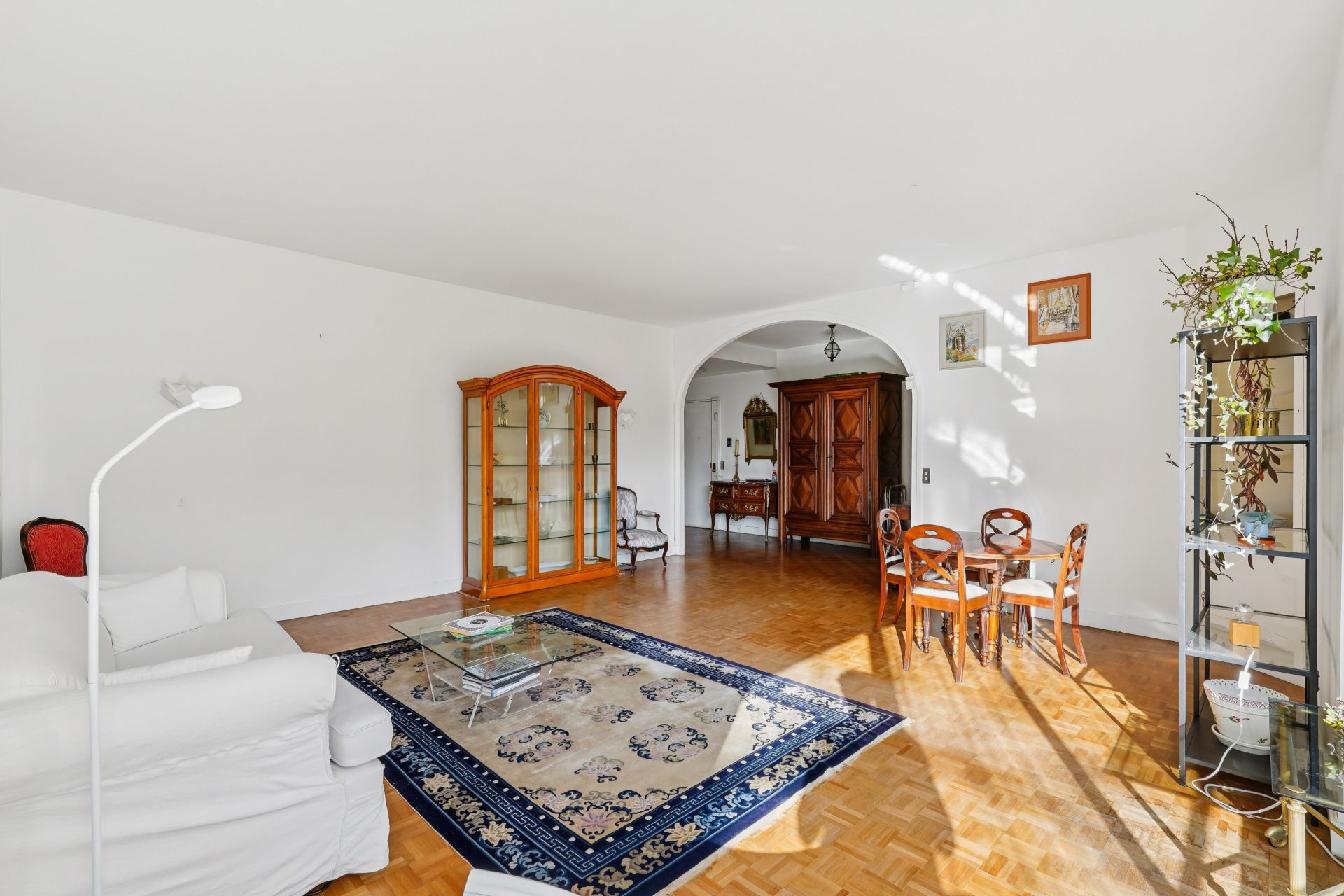 luxury apartment 4 Rooms for sale on NEUILLY SUR SEINE (92200)