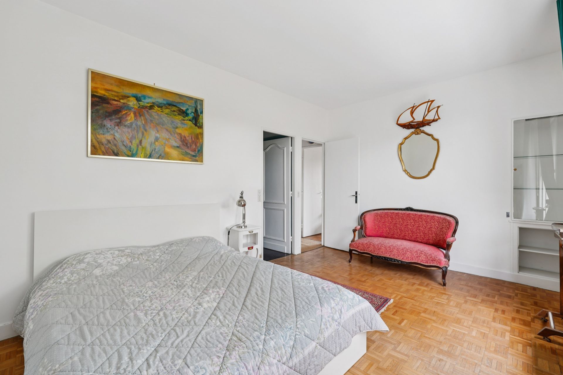 luxury apartment 4 Rooms for sale on NEUILLY SUR SEINE (92200)