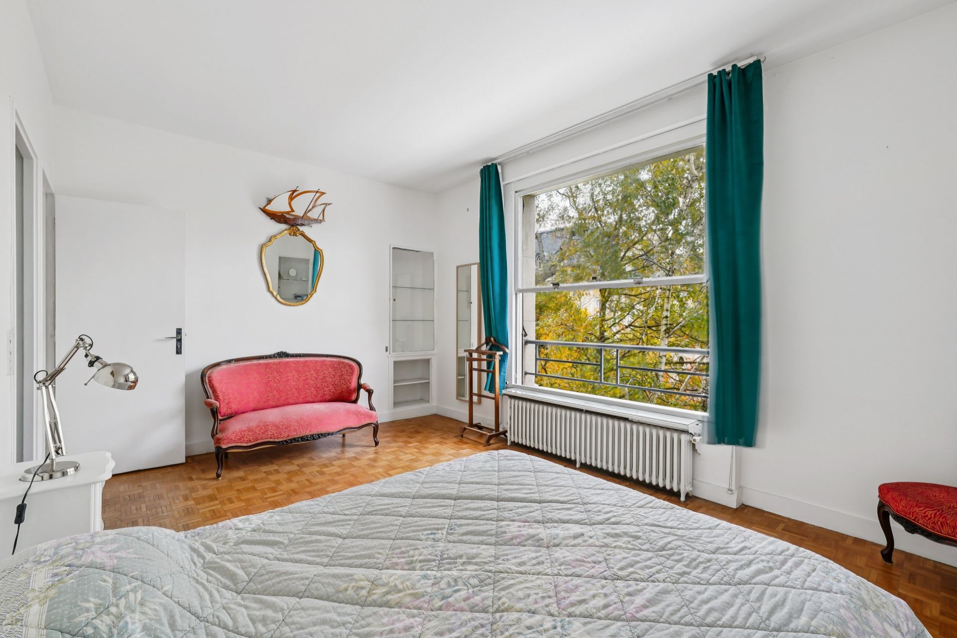 luxury apartment 4 Rooms for sale on NEUILLY SUR SEINE (92200)