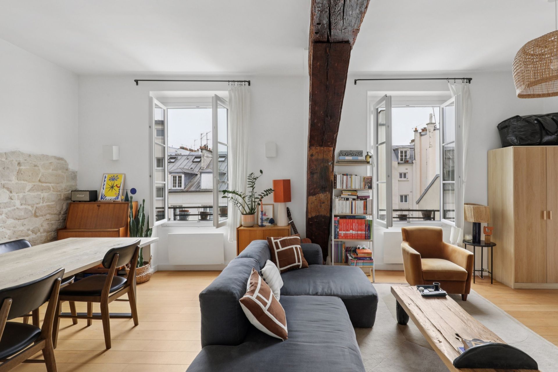 luxury apartment 2 Rooms for sale on PARIS (75003)