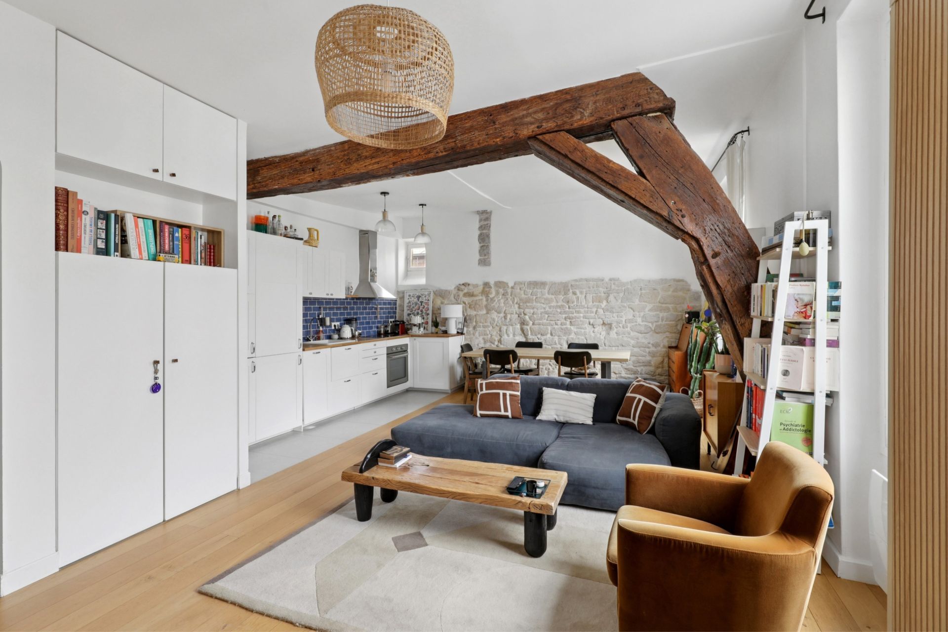 luxury apartment 2 Rooms for sale on PARIS (75003)