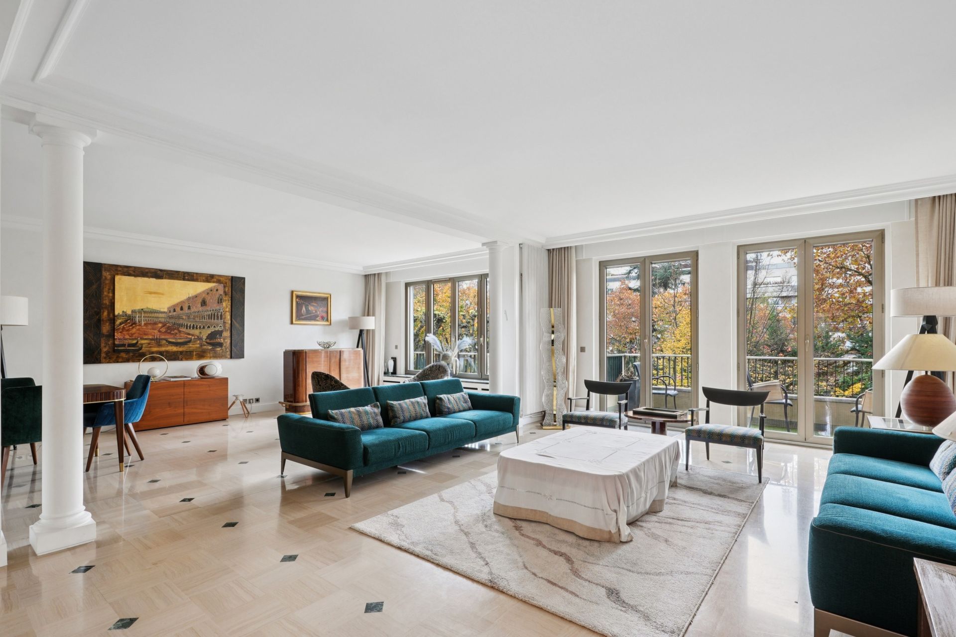luxury apartment 9 Rooms for sale on NEUILLY SUR SEINE (92200)