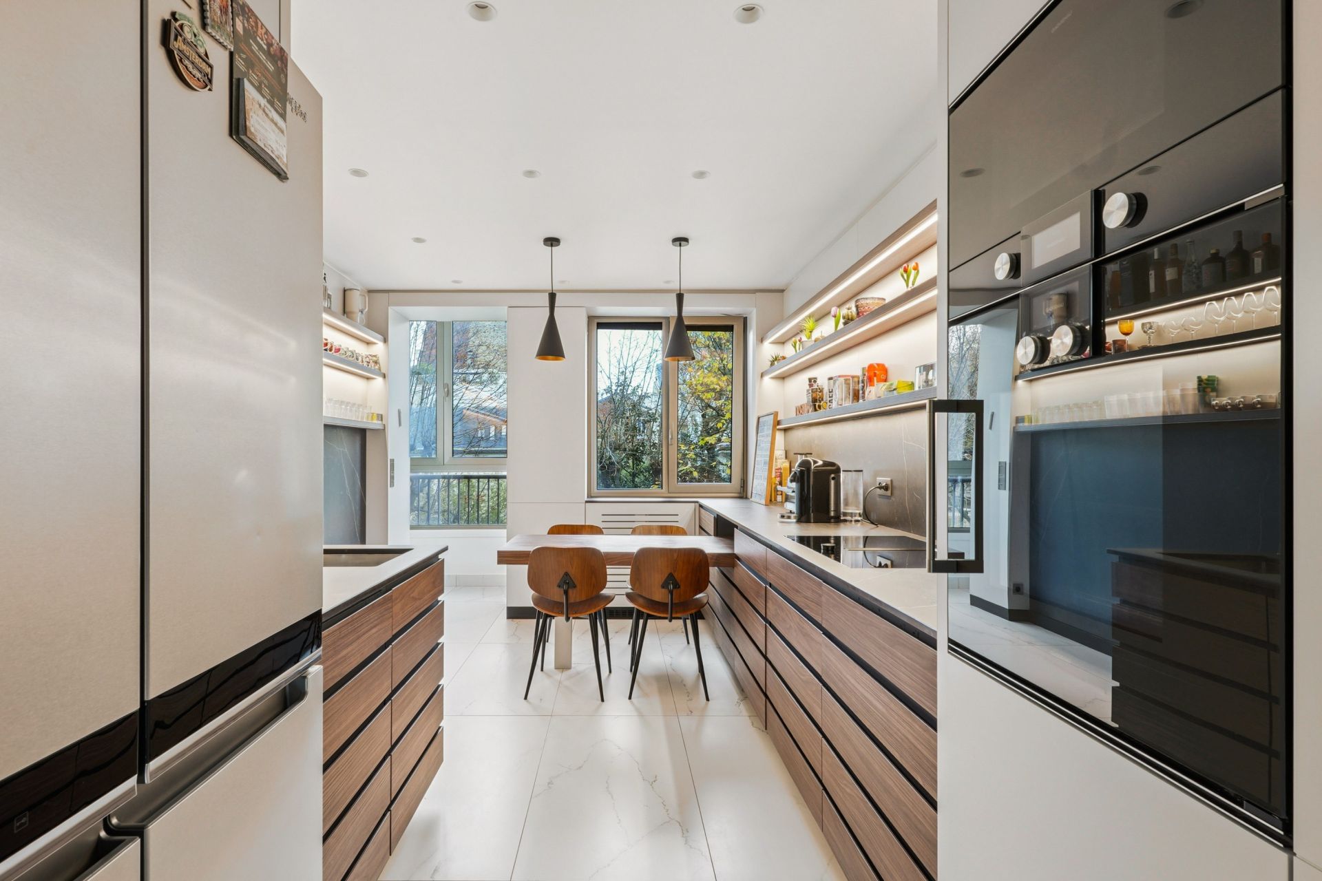 luxury apartment 9 Rooms for sale on NEUILLY SUR SEINE (92200)