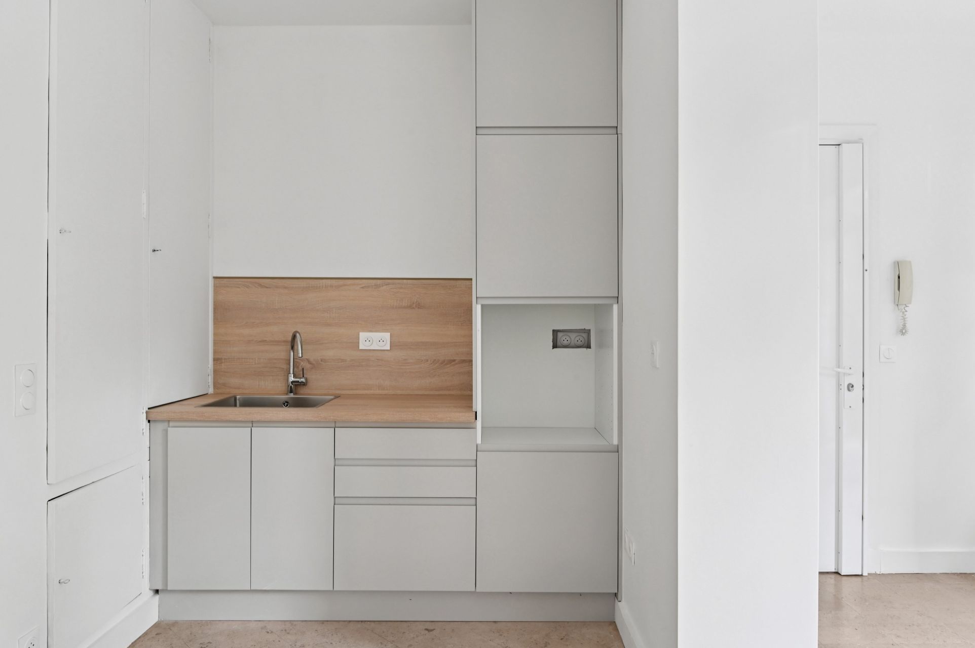 luxury apartment 2 Rooms for sale on PARIS (75016)