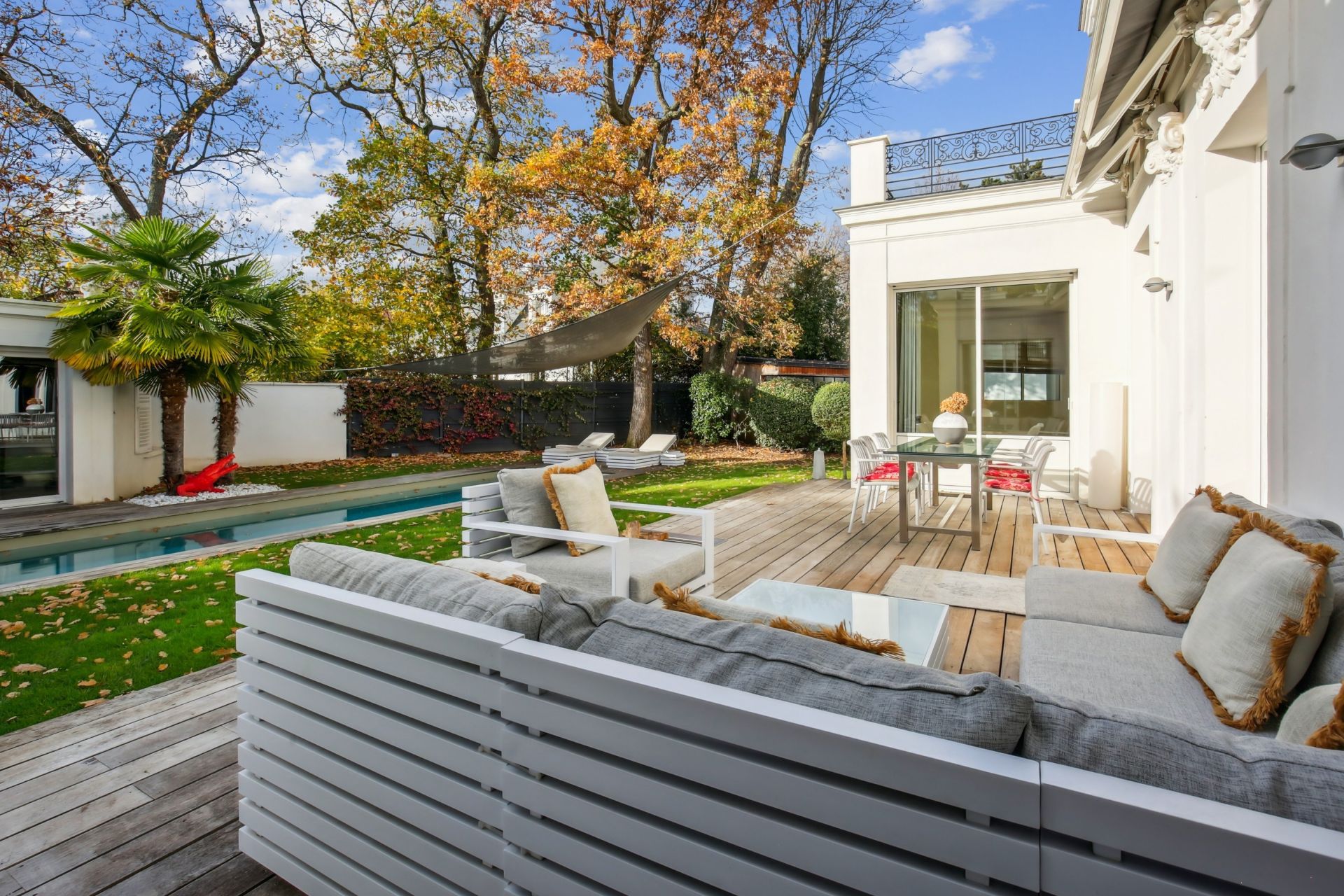 maison de luxe 8 Pièces en vente sur LE VESINET (78110)