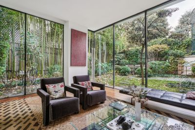 Sale Townhouse Neuilly-sur-Seine 8 Rooms 290 m²