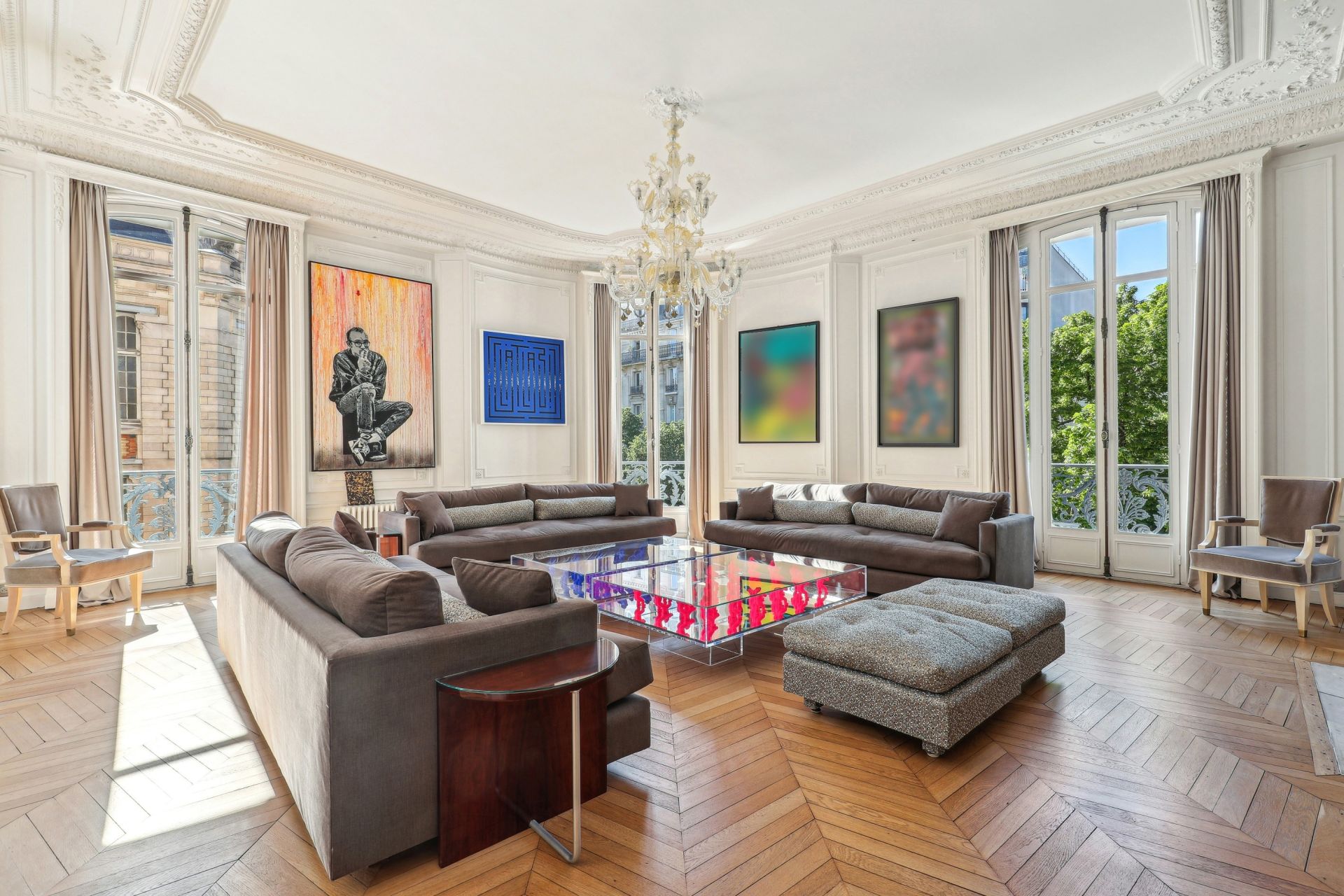 luxury apartment 5 Rooms for sale on PARIS (75011)