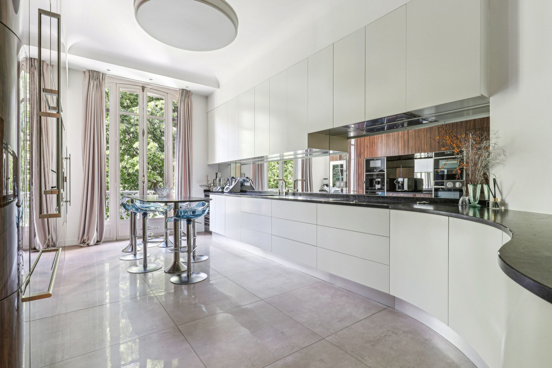 luxury apartment 5 Rooms for sale on PARIS (75011)