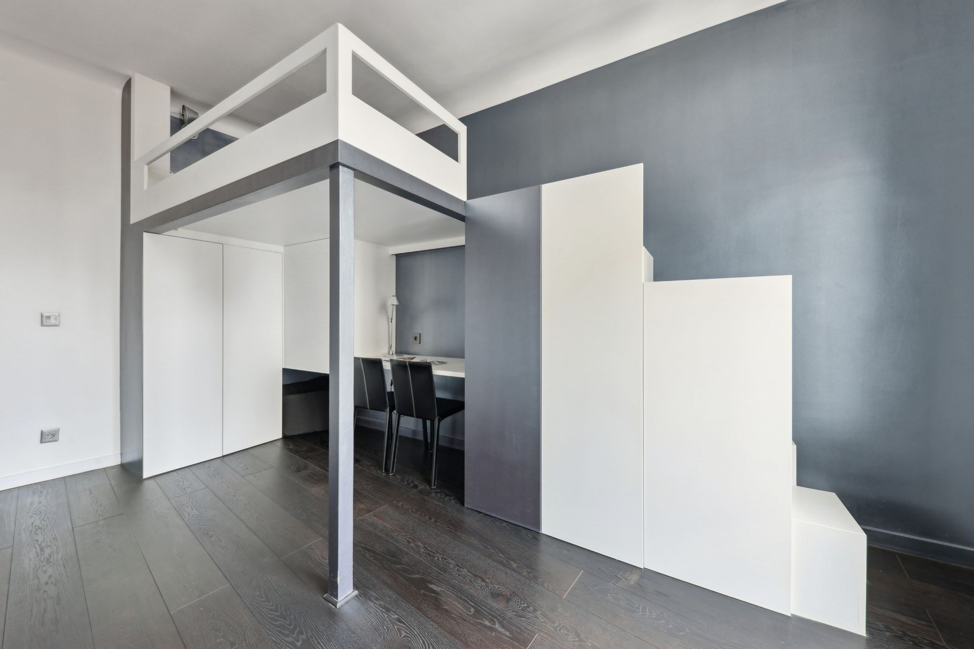 luxury apartment 6 Rooms for sale on PARIS (75005)