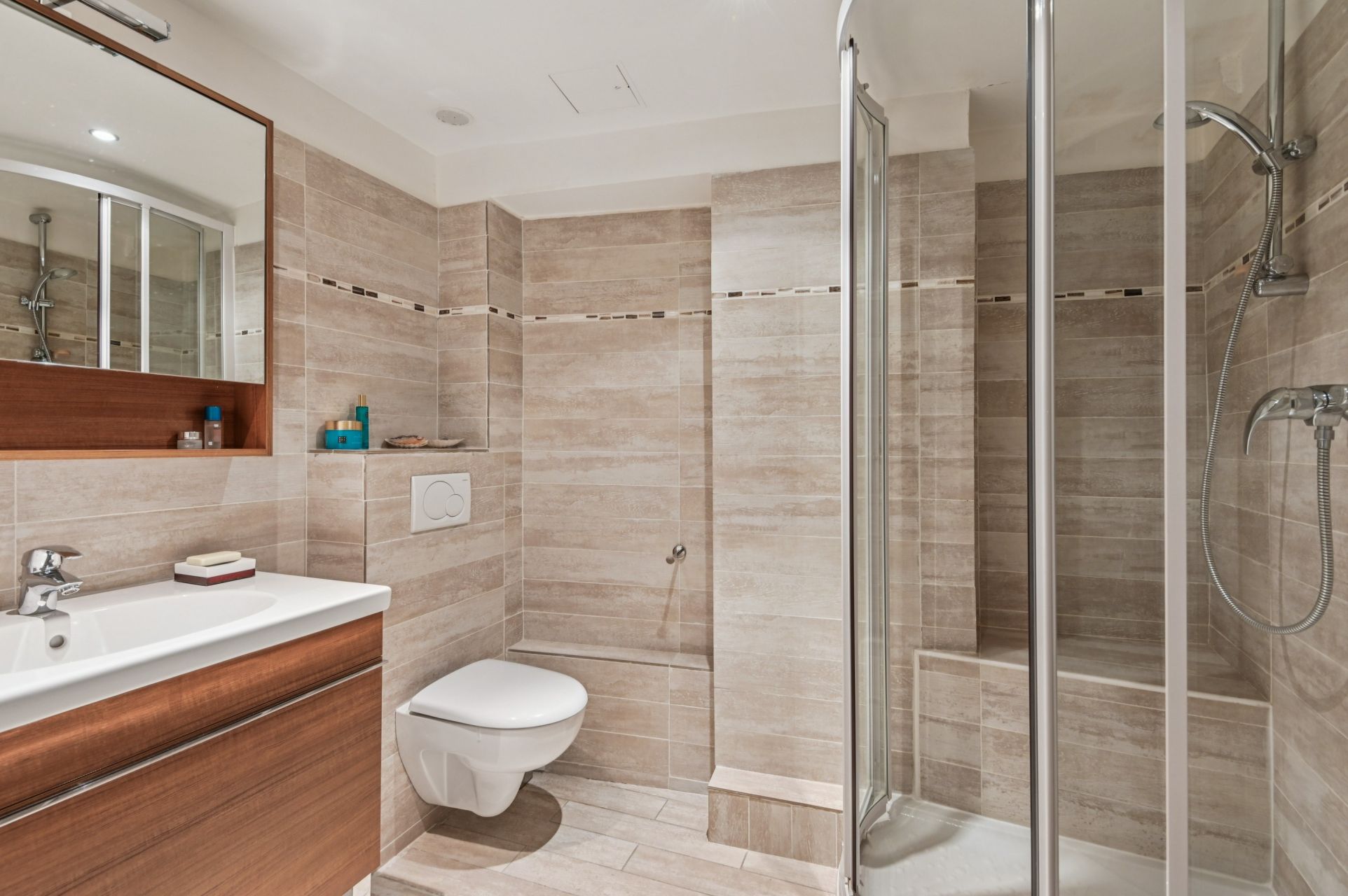 luxury apartment 4 Rooms for sale on PARIS (75006)