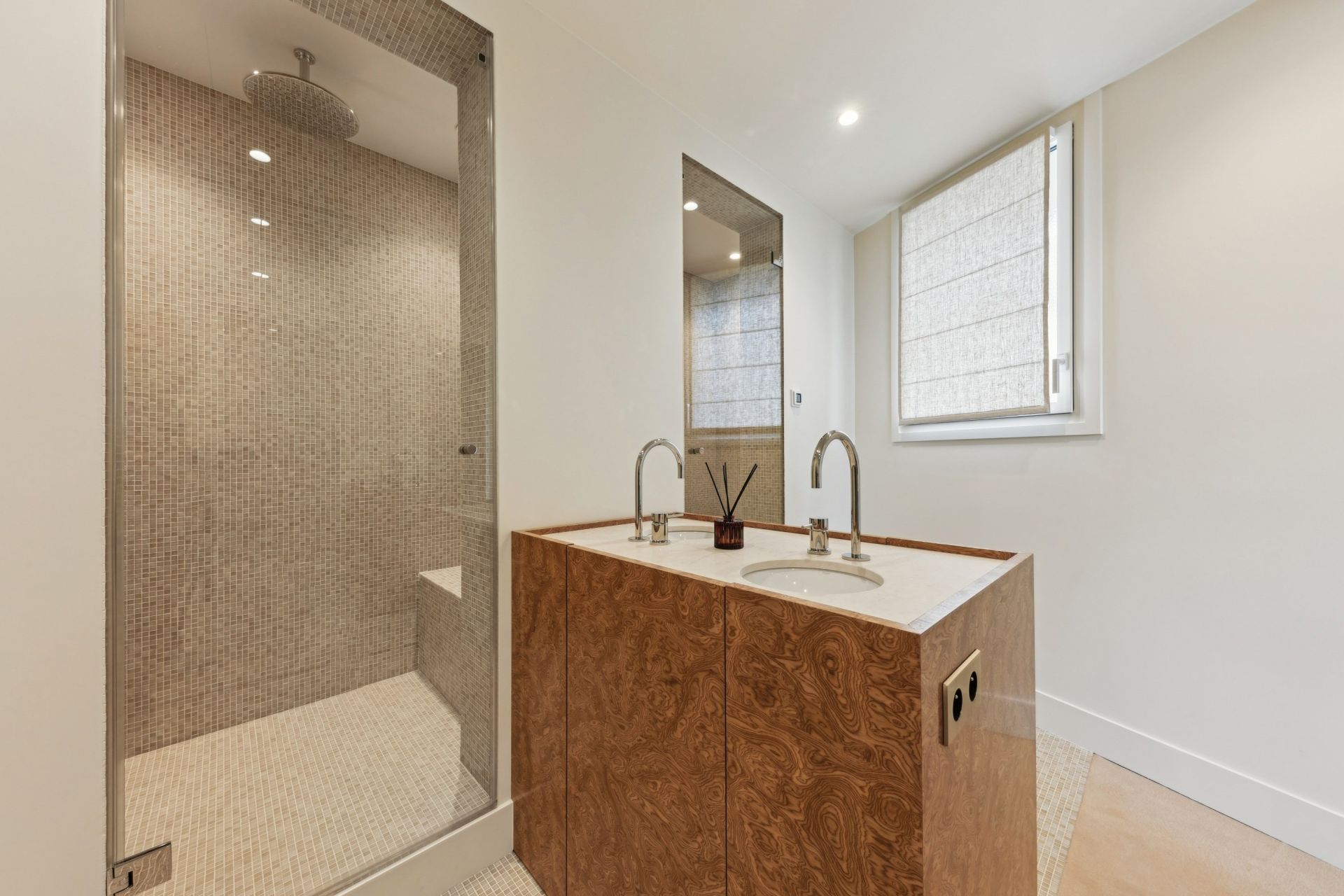 appartement de luxe 4 Pièces en vente sur PARIS (75016)