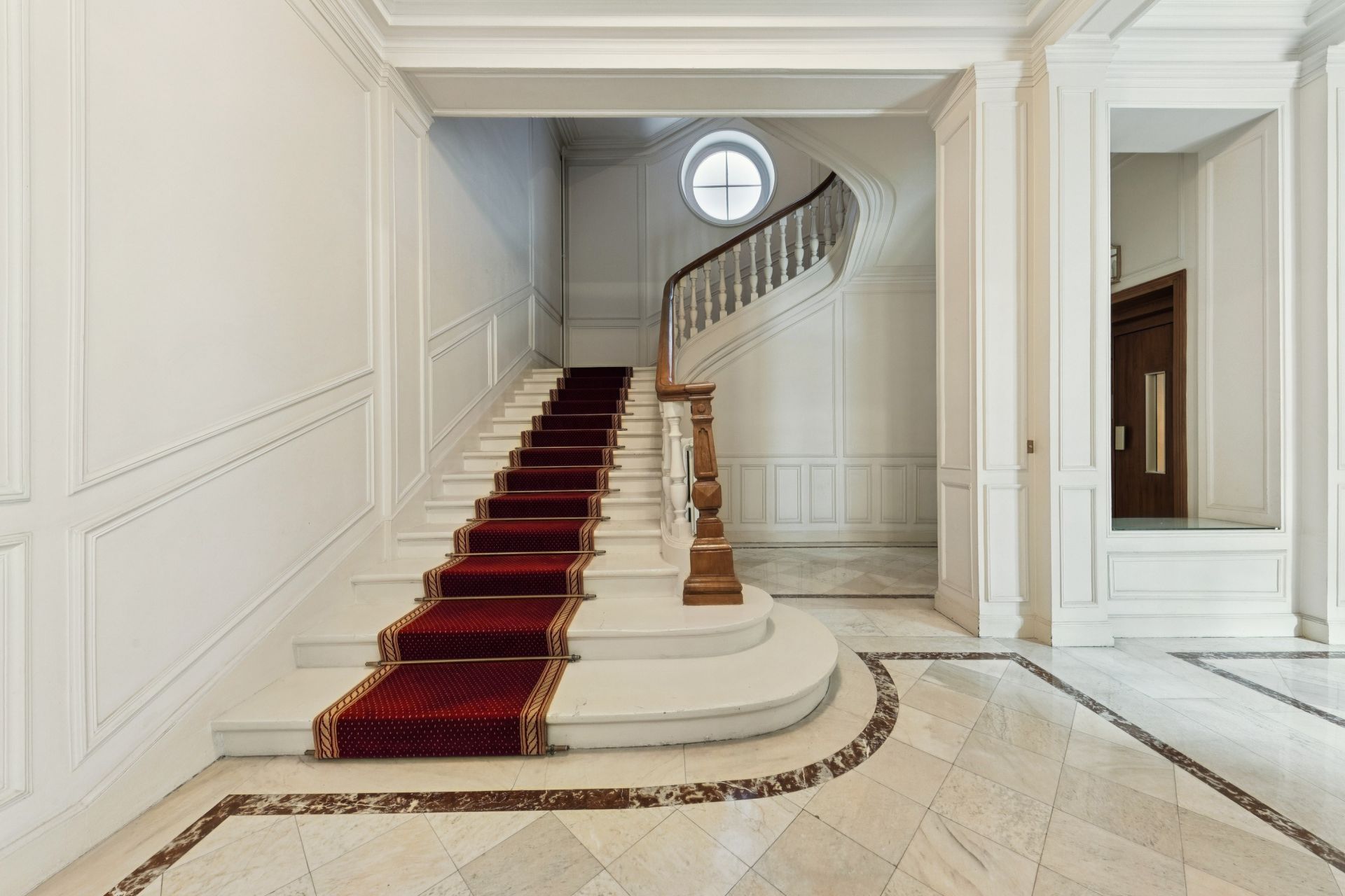 luxury apartment 7 Rooms for sale on PARIS (75016)