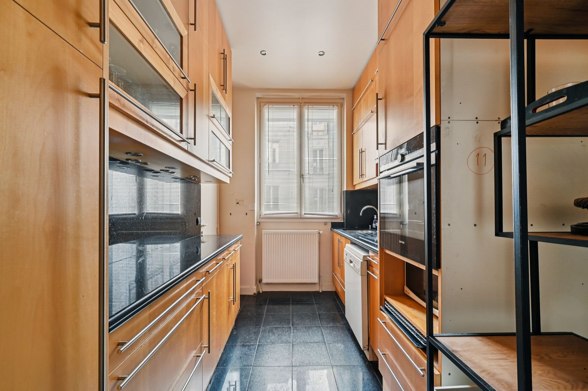 luxury apartment 5 Rooms for sale on PARIS (75004)