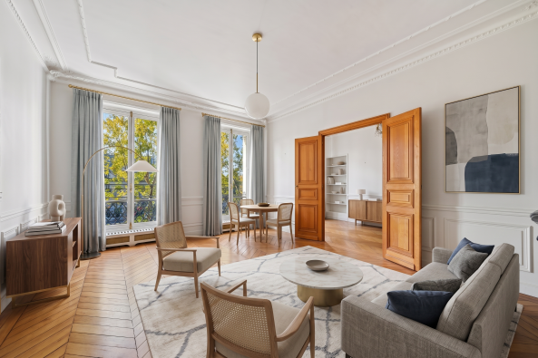 Sale Luxury apartment Paris 4 5&nbsp;Rooms 124.28&nbsp;m²