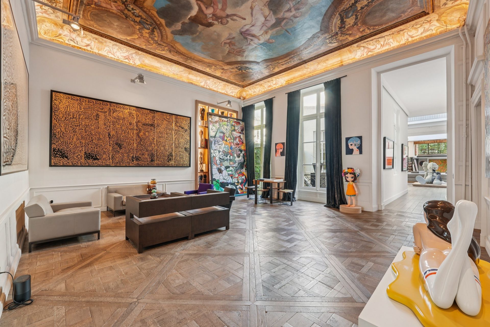 luxury loft 6 Rooms for sale on PARIS (75002)