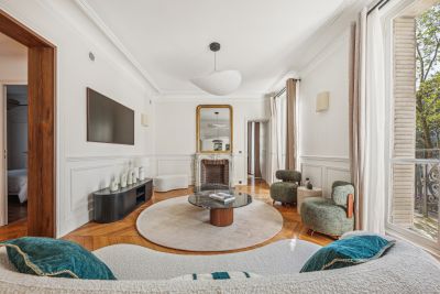 Rental Luxury apartment Paris 7 3&nbsp;Rooms 112&nbsp;m²