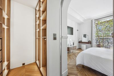 Rental Luxury apartment Paris 7 3&nbsp;Rooms 112&nbsp;m²